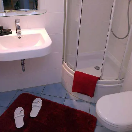 Apartmenthaus Elsterlofts 公寓式酒店